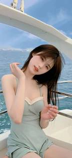 莉莉·詹姆斯